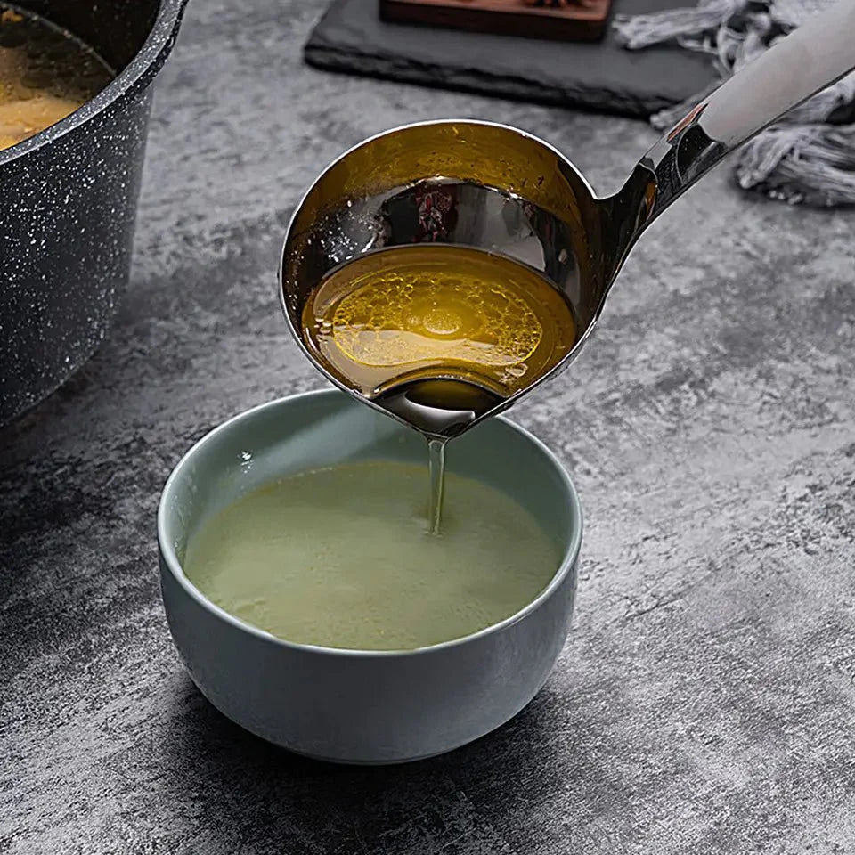 الملعقة الأصلية لفصل الماء عن الزيت ( قطعتين ) - Makfool