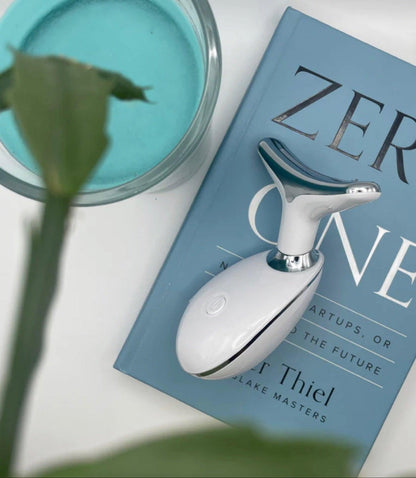 جهاز رفع وشد تجاعيد الوجه والرقبة - Makfool