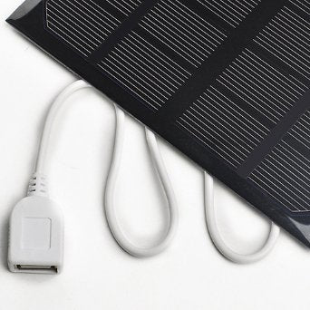 شاحن محمول بالطاقة الشمسية - Makfool